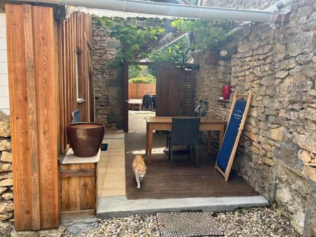 : La Petite Grange Holiday home Valojoulx